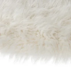 3' Faux Fur Round Kids' Rug White - Pillowfort™