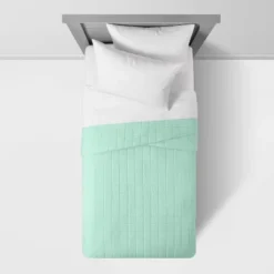 Box Stitch Microfiber Kids' Quilt - Pillowfort™