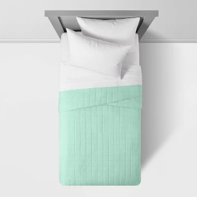 Box Stitch Microfiber Kids' Quilt - Pillowfort™ 1 Box Stitch Microfiber Kids' Quilt - Pillowfort™