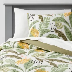 Botanical Print Kids' Duvet Cover Green - Pillowfort™ -Pillowfort Kids Outlet Store GUEST dbc32c93 80be 480d 9ee9 3c7d63afb673